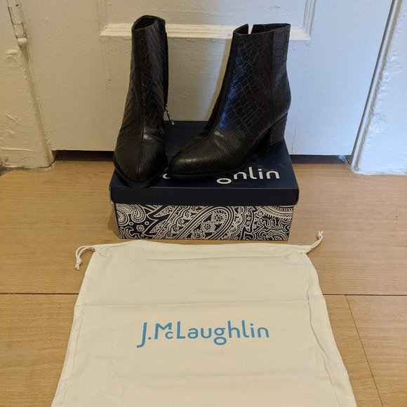 NWT NEW J. McLaughlin Gwyneth Black Croc Bootie 7 - Picture 1 of 8